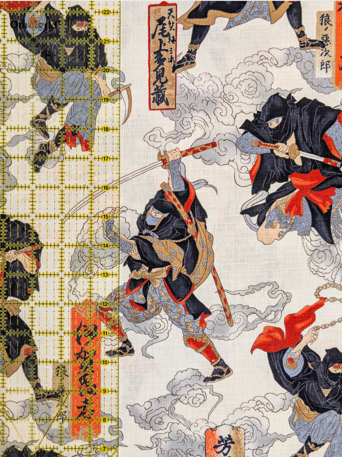Hokkoh - Traditional Shinobi Cotton Dobby Fabric - White