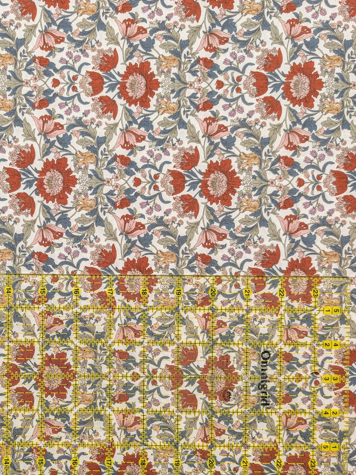 Hokkoh - Squirrels and Mirrored Flowers Cotton Lawn Fabric - White & Red