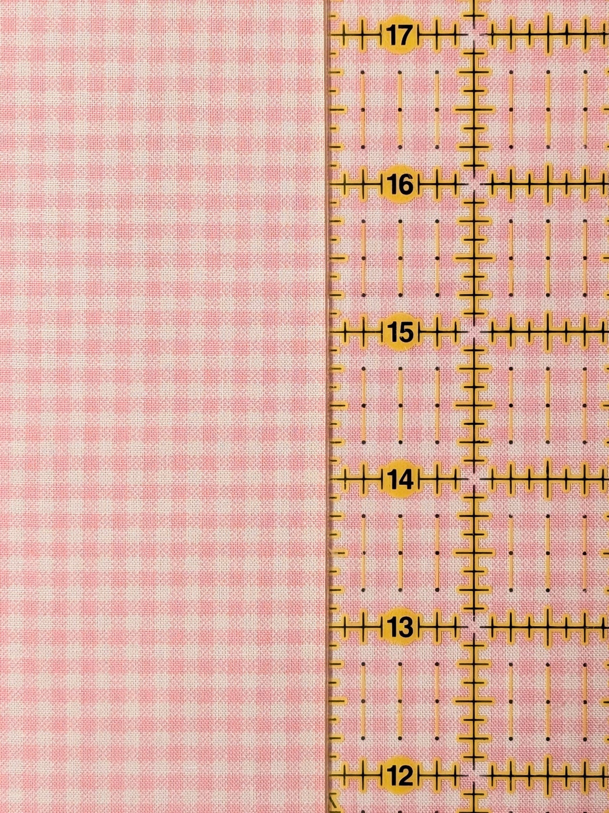Yuwa - Small Scale Printed Gingham Shirting Cotton Fabric - Pink