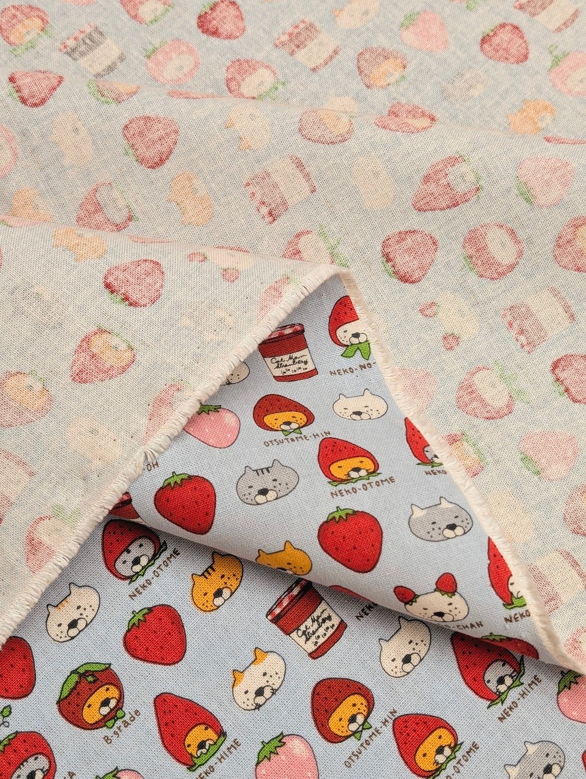 Kobayashi - Neko Strawberry Jam Cotton Linen Oxford Canvas Fabric - Blue