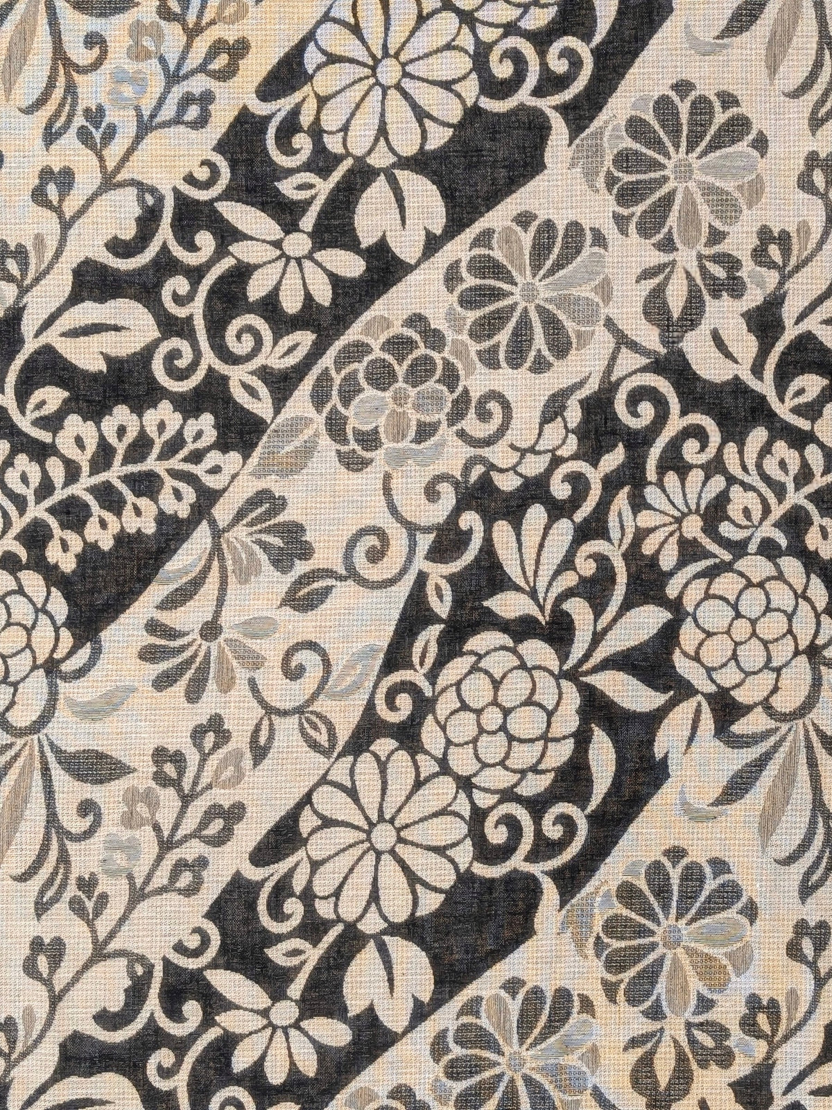 Kobayashi - Floral Vines Double Sided Jacquard Cotton Fabric - Black & Beige