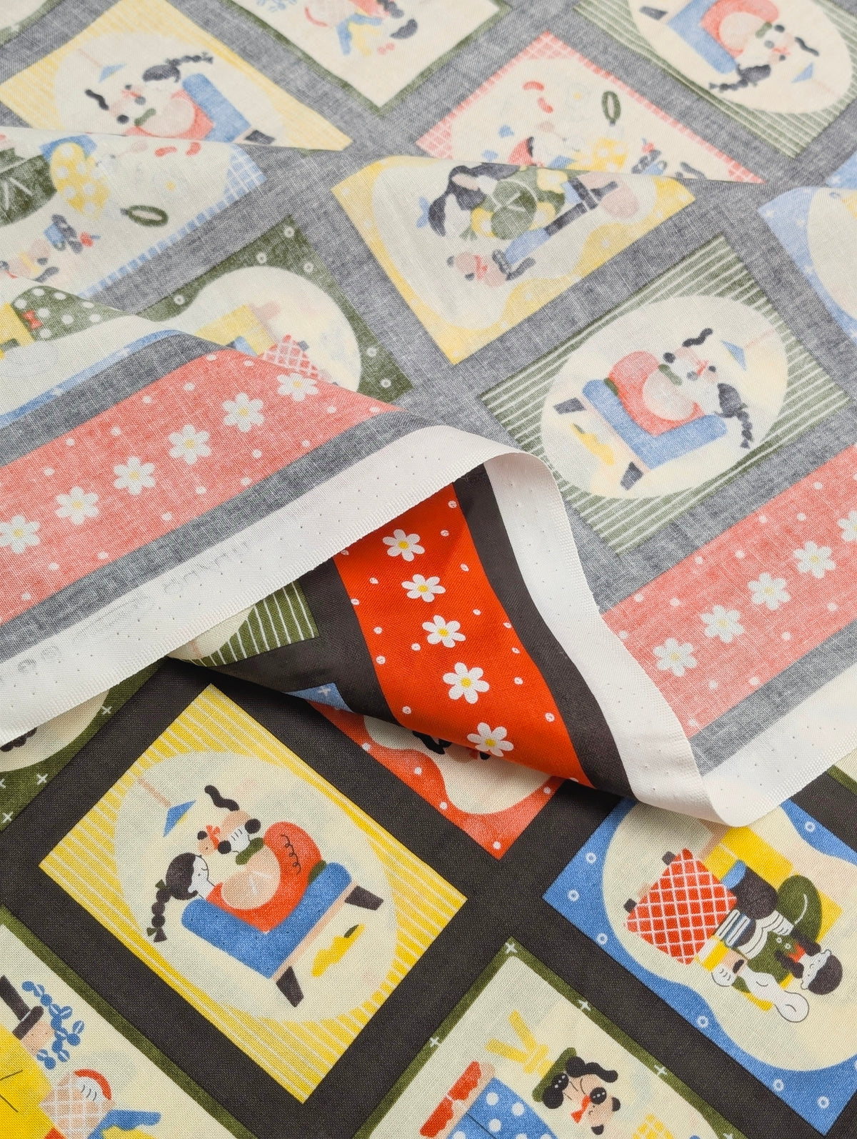 Cosmo - Scrapbook Ladies Cotton Sheeting Fabric - Gray