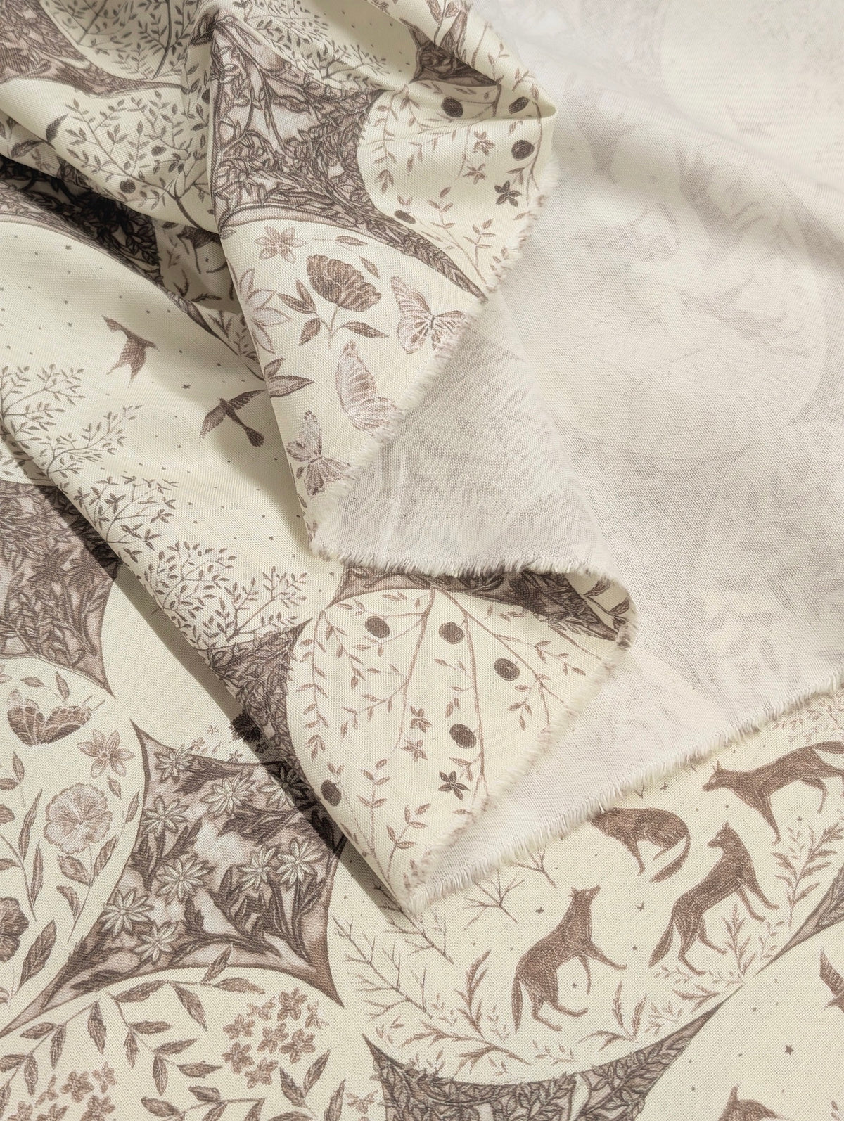 Kokka - mumea Oval Cotton Sheeting Fabric - Beige