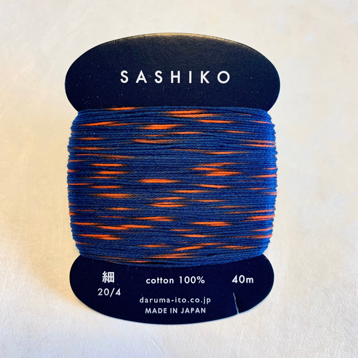 Daruma - Cotton Sashiko Thread 40m Card 20/4 - #302 Variegated Navy Blue and Flame Red