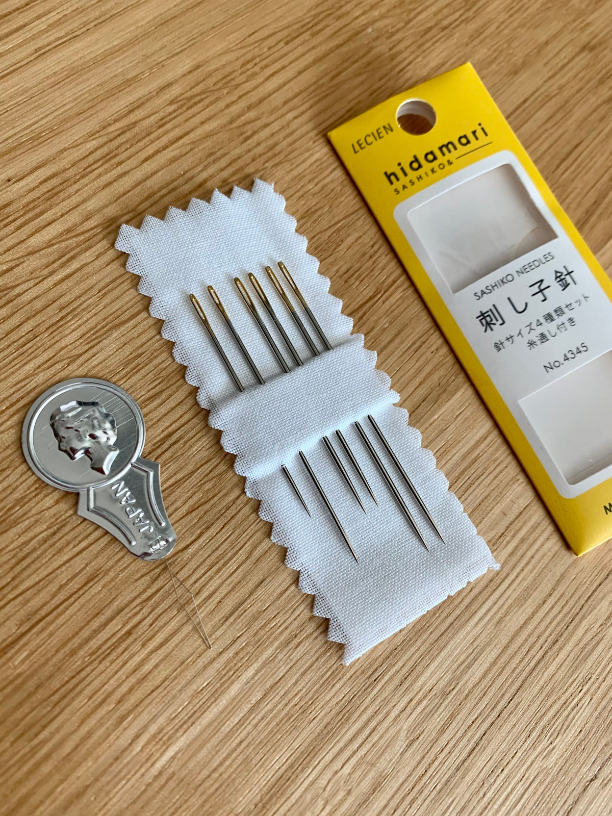Daruma - Hidamari Sashiko Needles with Threader