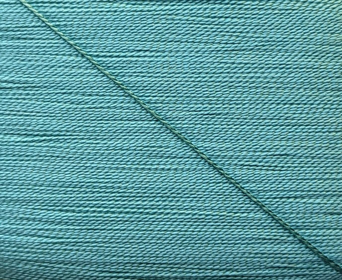 Kinkame - Silk Hand Sewing Thread 80m Card - Color #206 Glacier