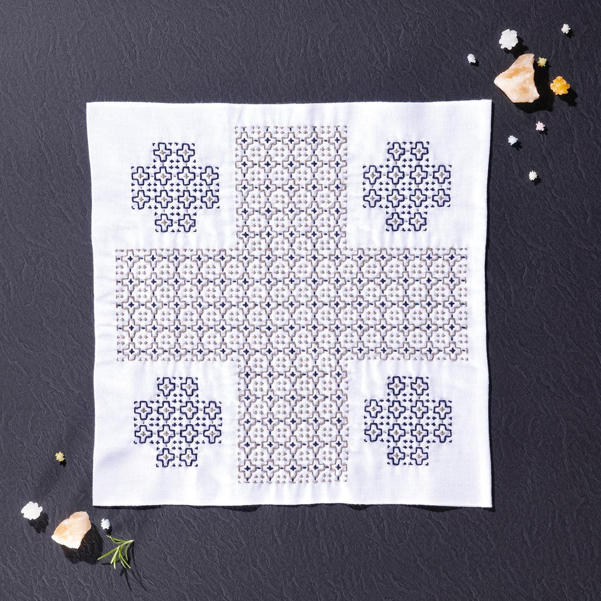Olympus - Pray Cotton Sashiko Sampler Cloth Ayufish Collection - White