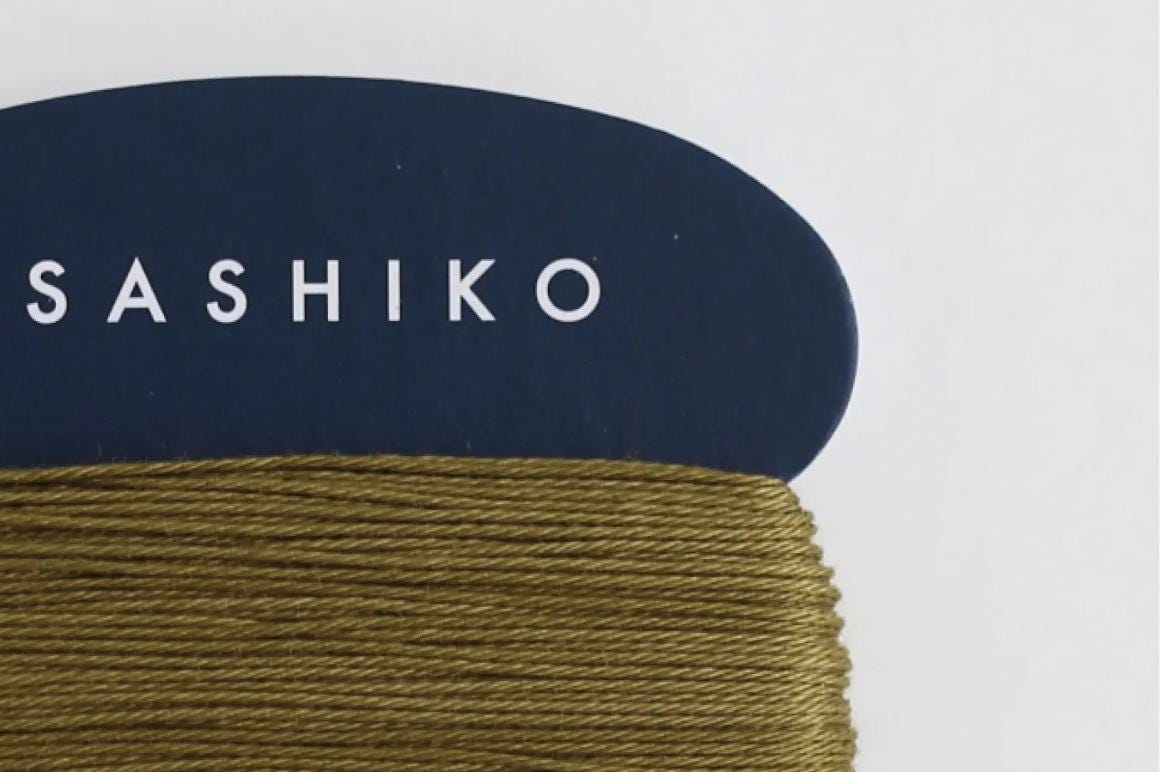 Daruma - Cotton Sashiko Thread 40m Card 20/4 - #228 Uguisu Olive