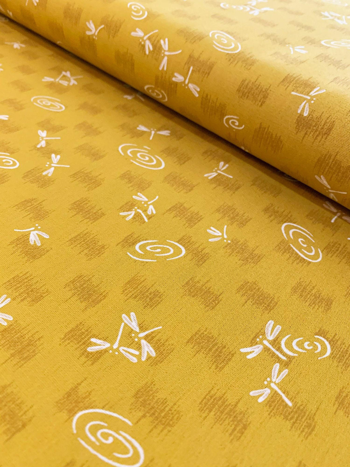 Dragonflies at the Water's Edge in yellow Japanese cotton fabric 3030-4A