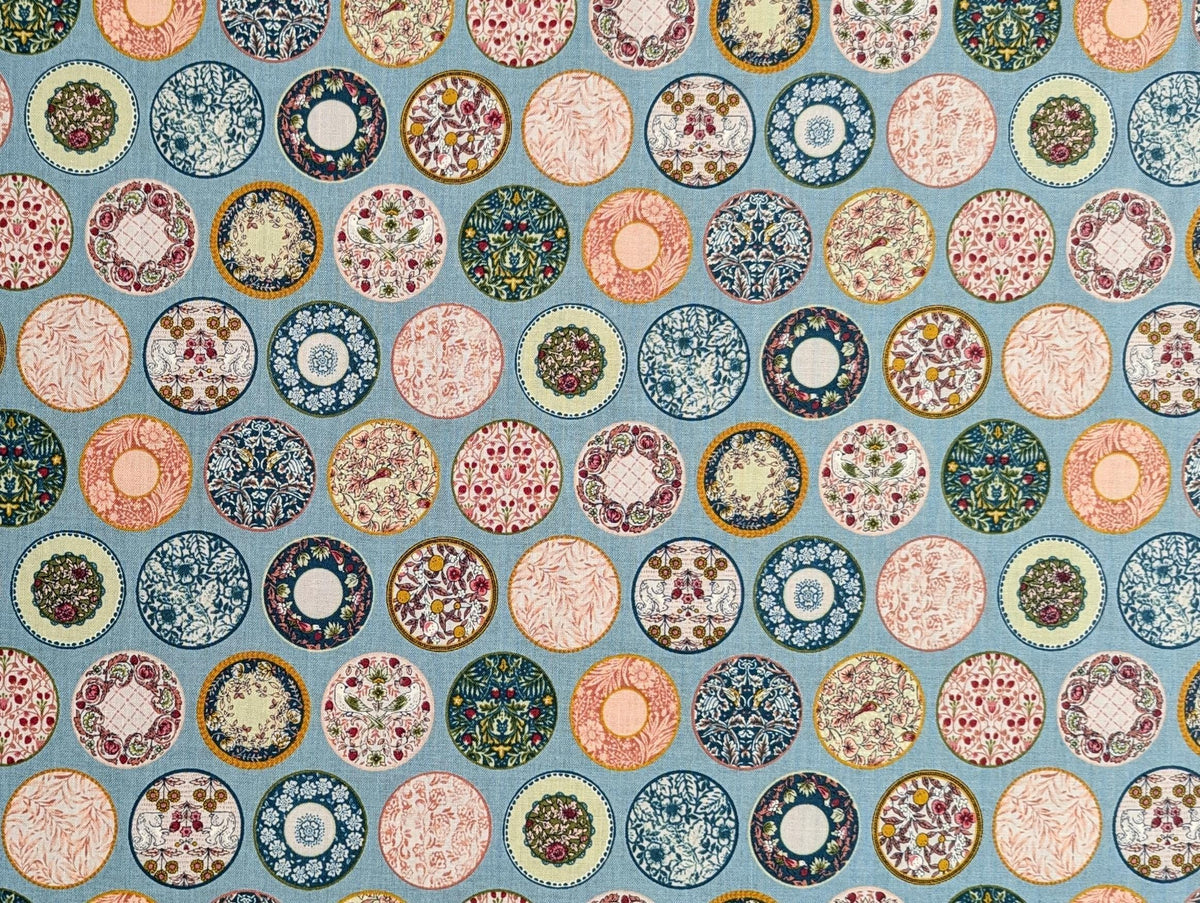 Senyo - Art Nouveau Plates Cotton Fabric - Light Blue