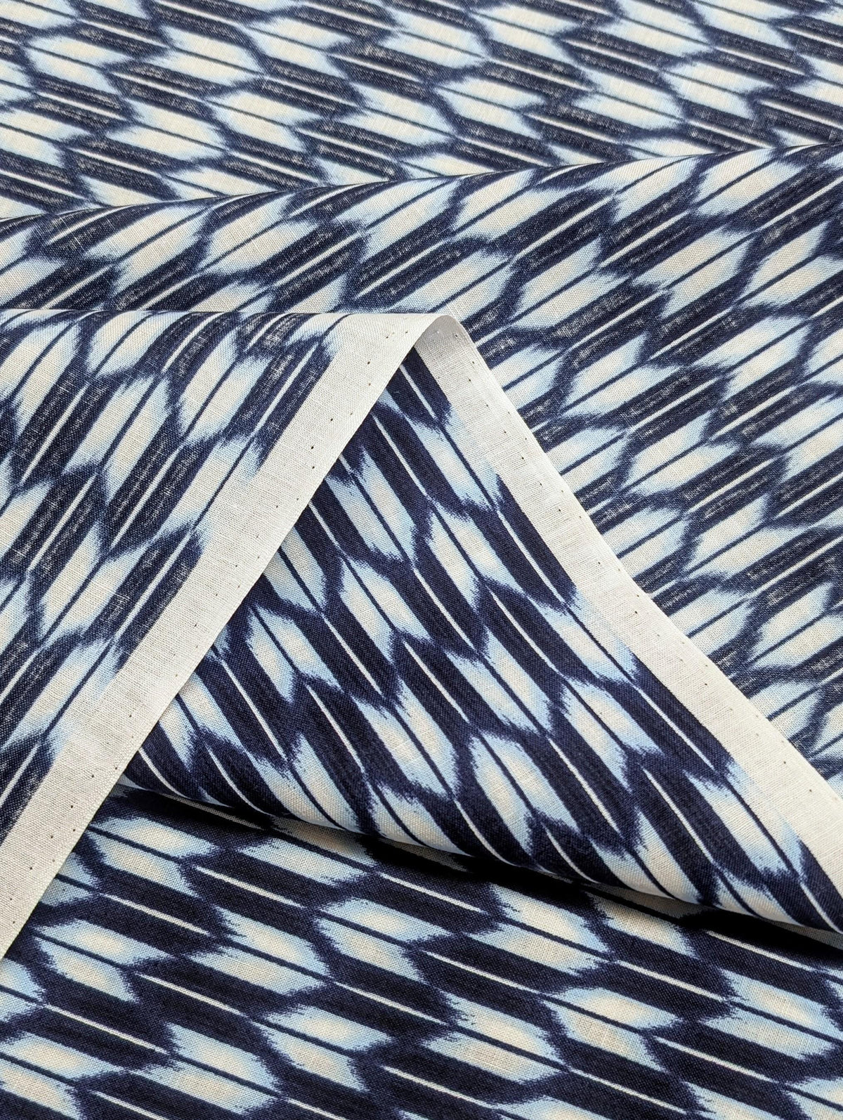 Sevenberry - Arrow Printed Shibori-Style Collection Cotton Fabric - Blue White Navy