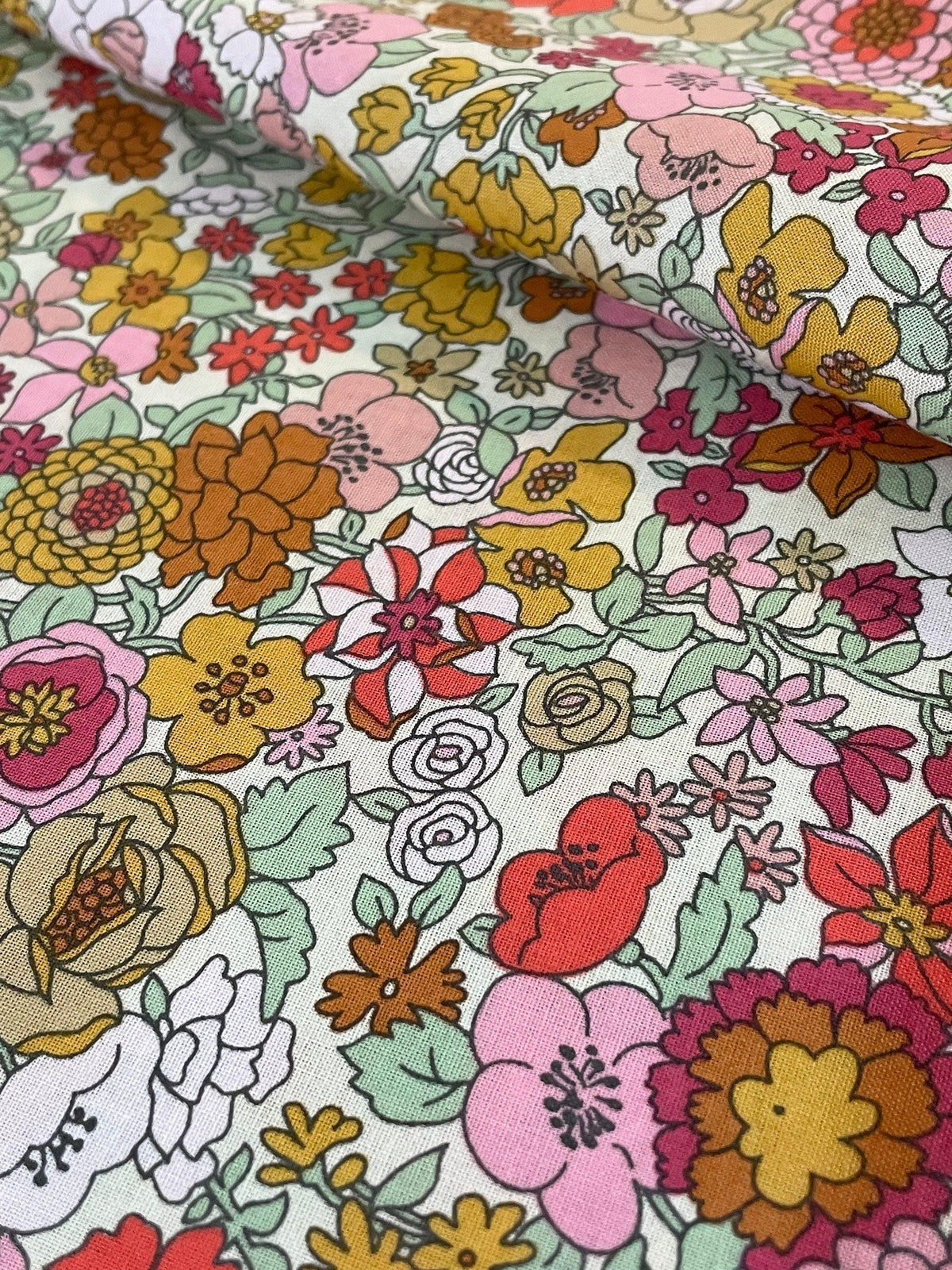 Sunwell - Bold Blooms Cotton Lawn - Cream Pink Orange