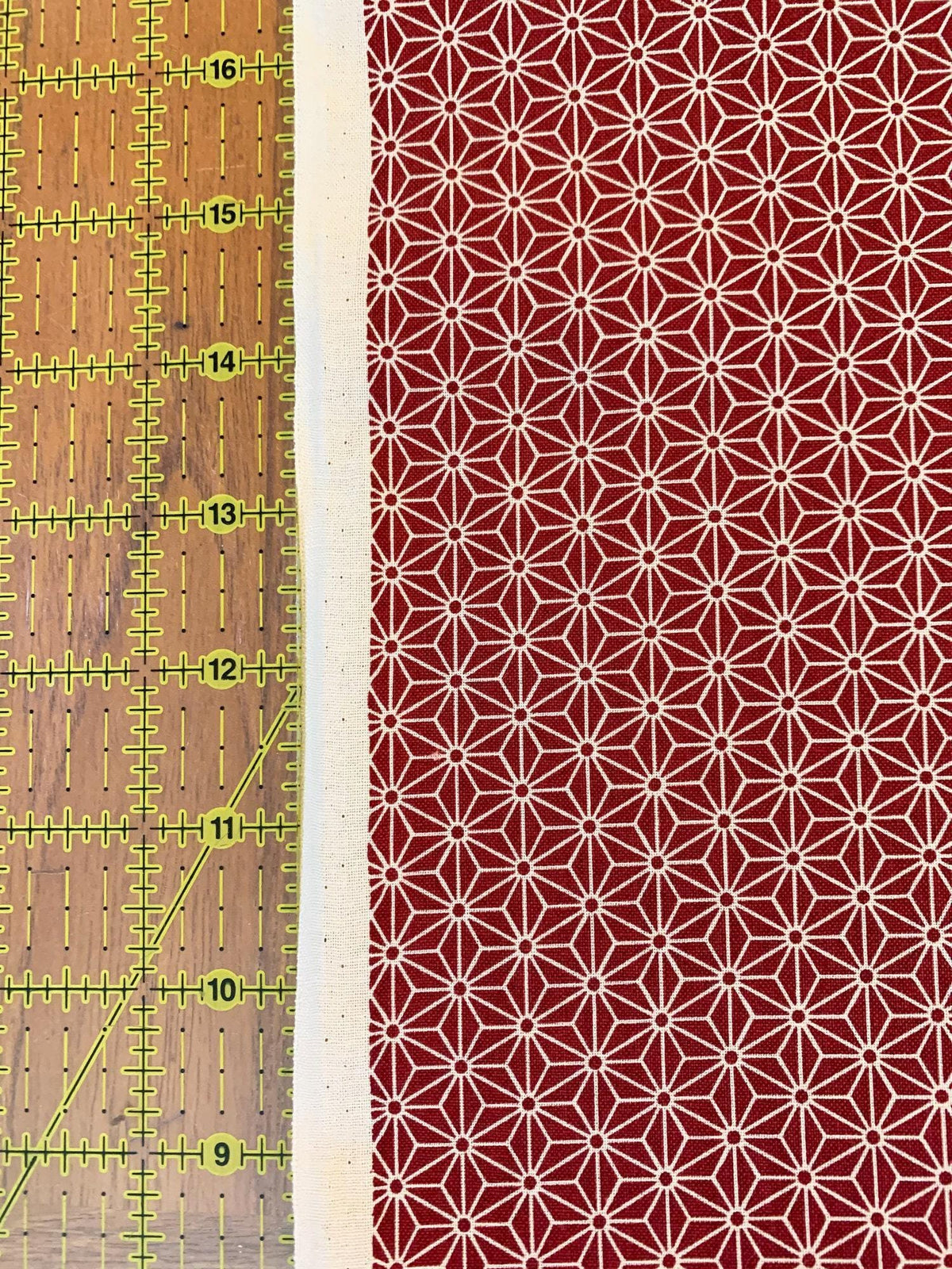 Sevenberry - Small Asanoha Stars in Beige on Red Cotton Fabric - Beige Red