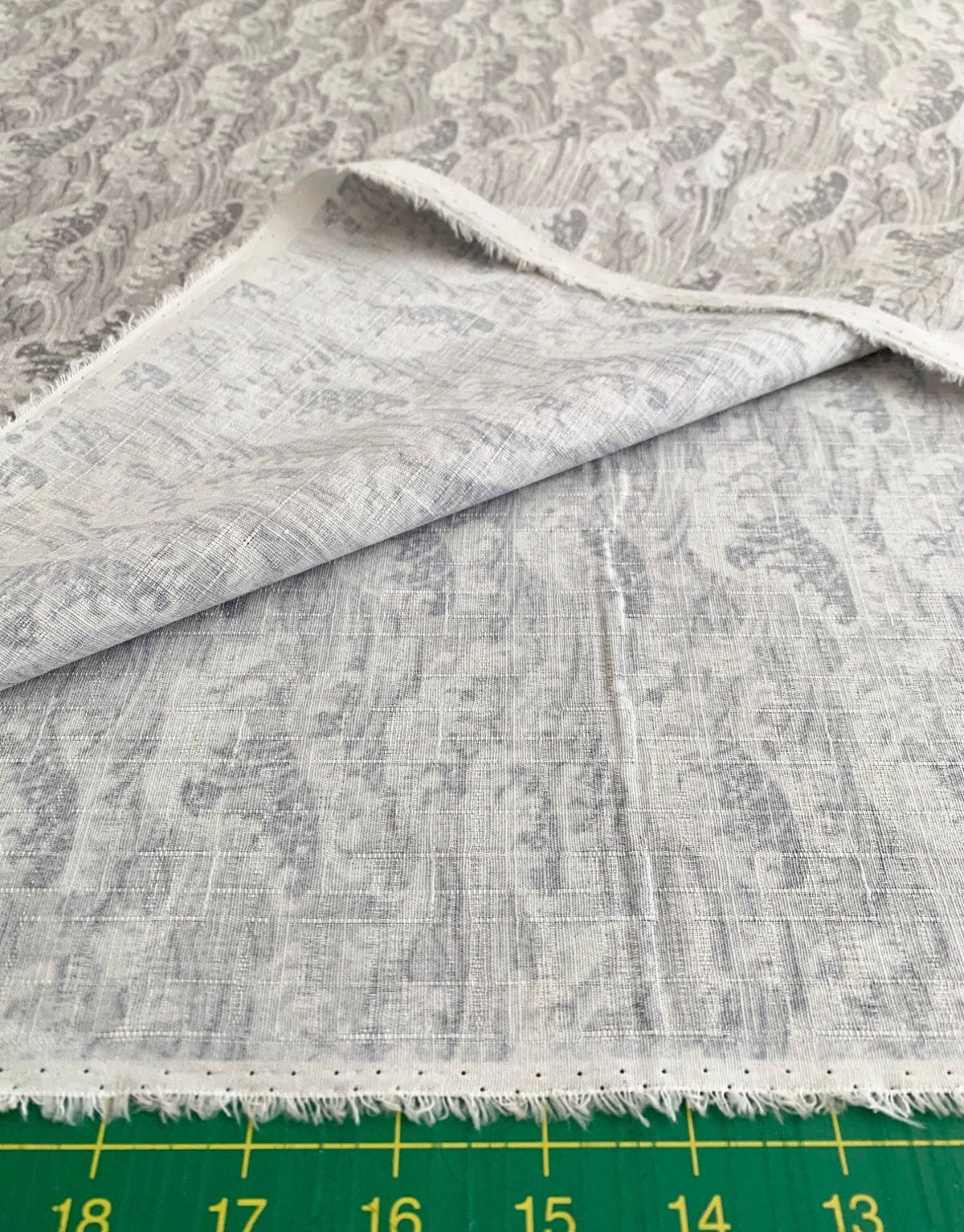 Sevenberry - Ocean Waves Cotton Dobby - Light Gray