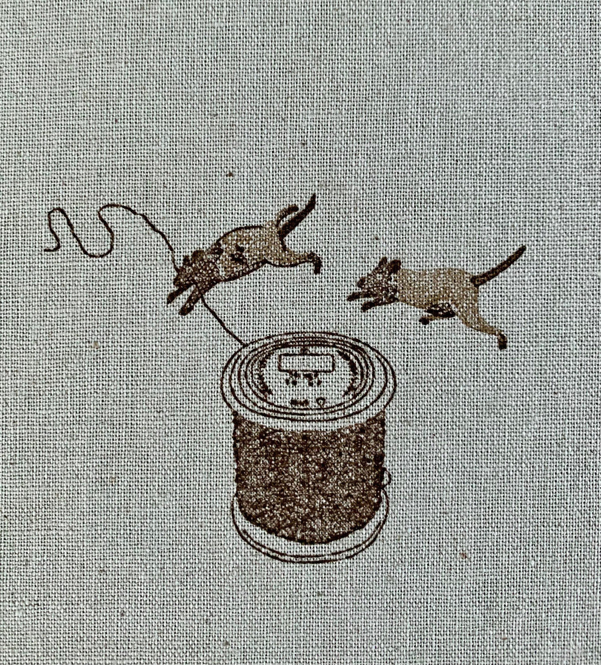 Koizumi - Purr-Fect Stitches Cats with Sewing Machines Cotton/Linen Canvas - Blue Brown