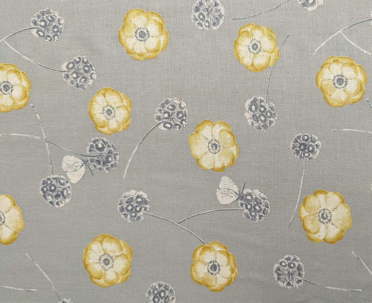Koizumi - Poppies and Butterflies Cotton/Linen Blend - Gray