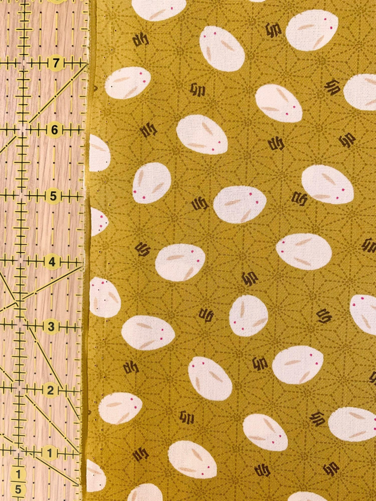 Yamaoka - Slipper Bunnies Cotton Fabric - Yellow