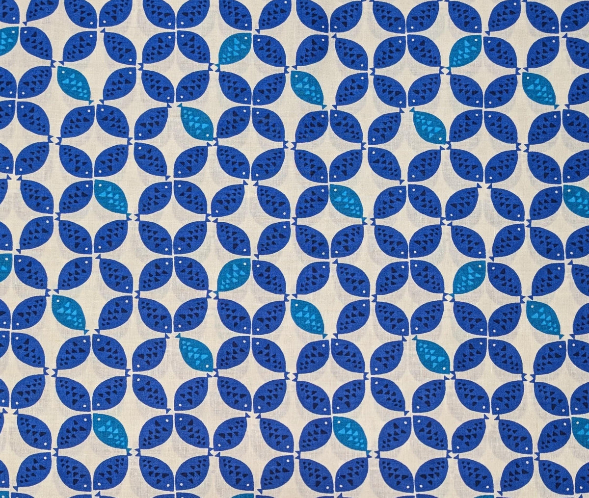 Sevenberry - Shippō Fish Cotton Fabric - Blue and White