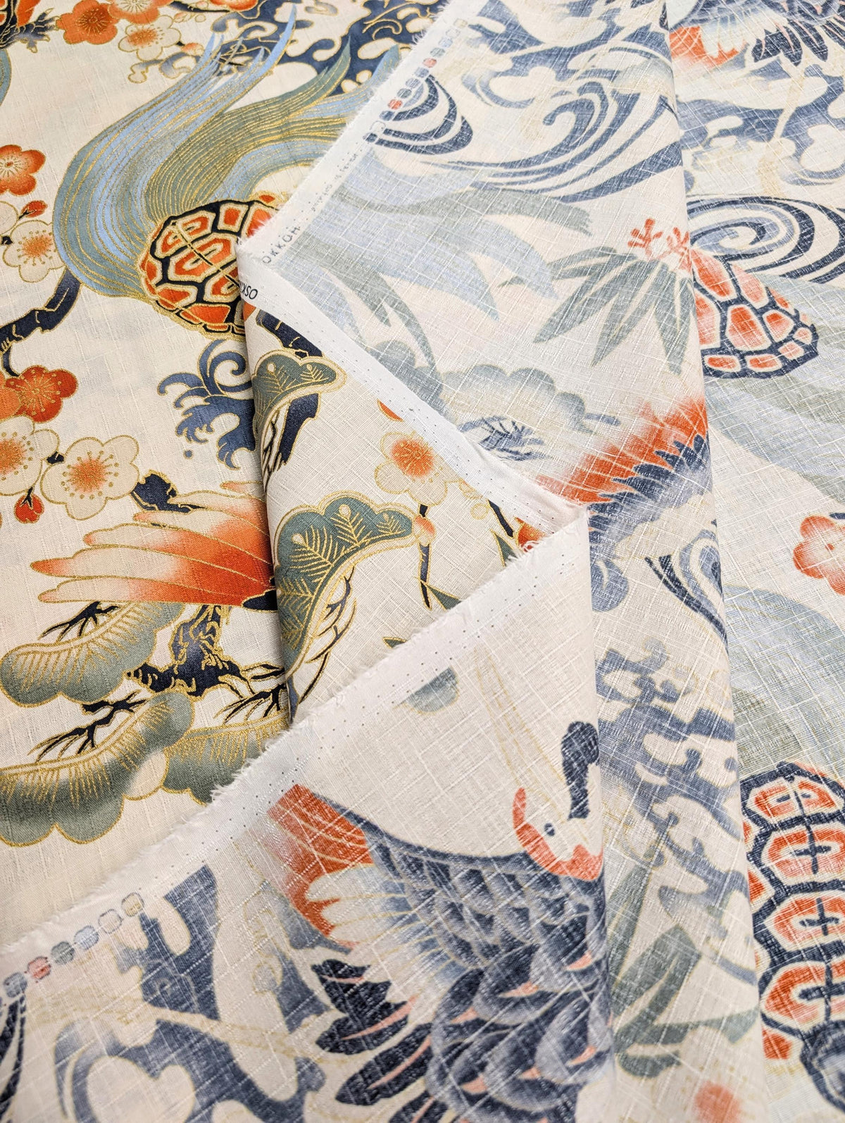 NEW Golden Crane & Minogame Hokkoh Japanese cotton dobby fabric 1025-100-5 A white