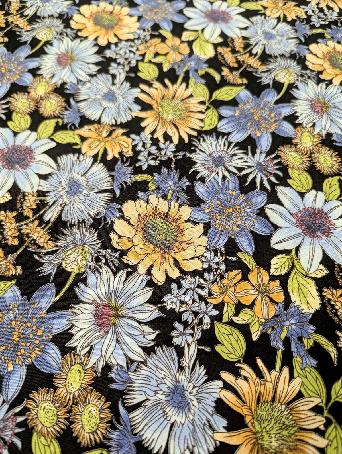 Hokkoh - Meadow Bouquet Cotton Fabric - Black