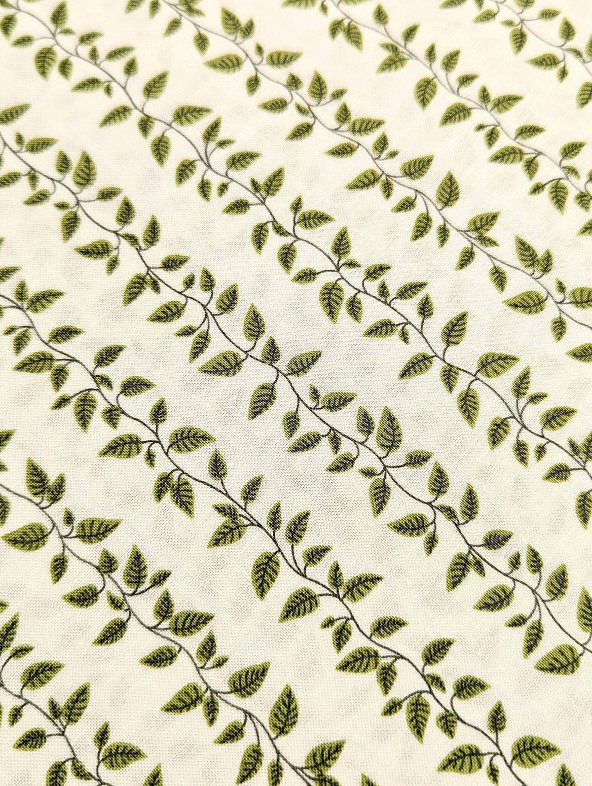 Cosmo - Vining Leaves Cotton Sheeting - White & Green