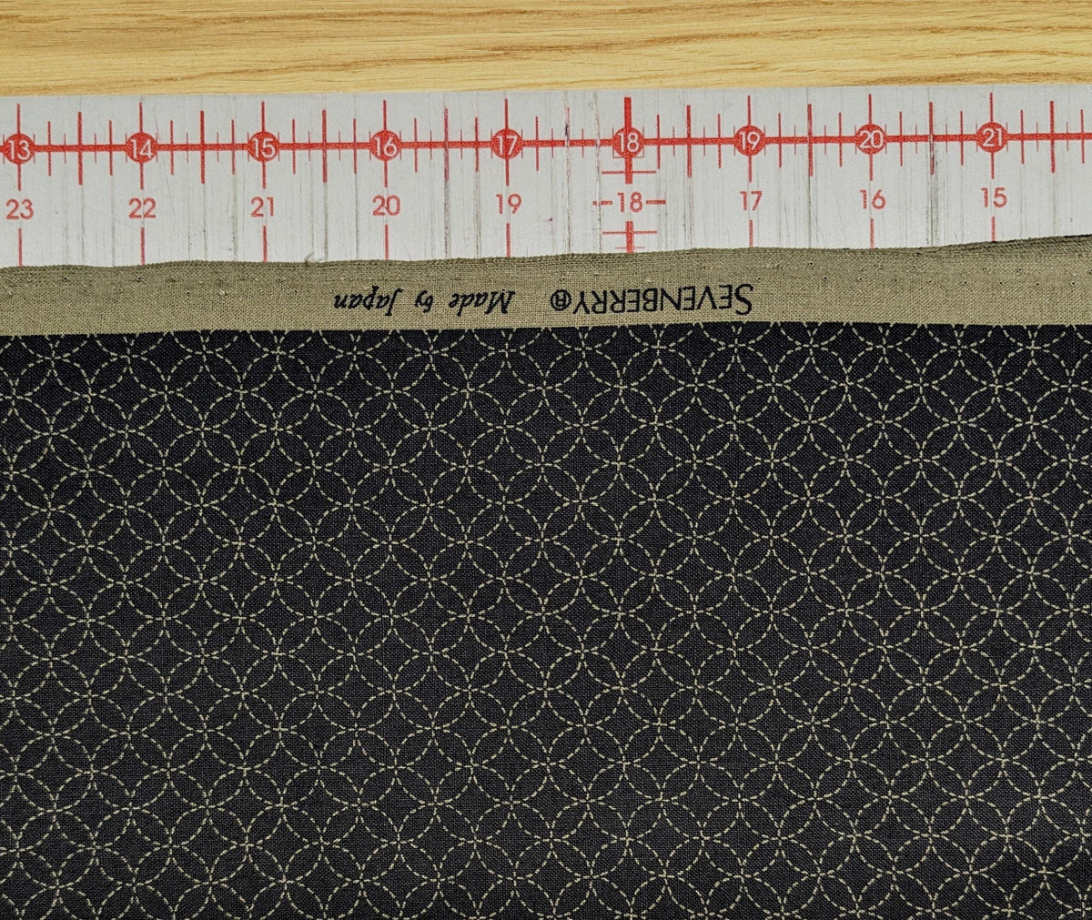 Sevenberry - Small Shippo Cotton Fabric - Black and Gray