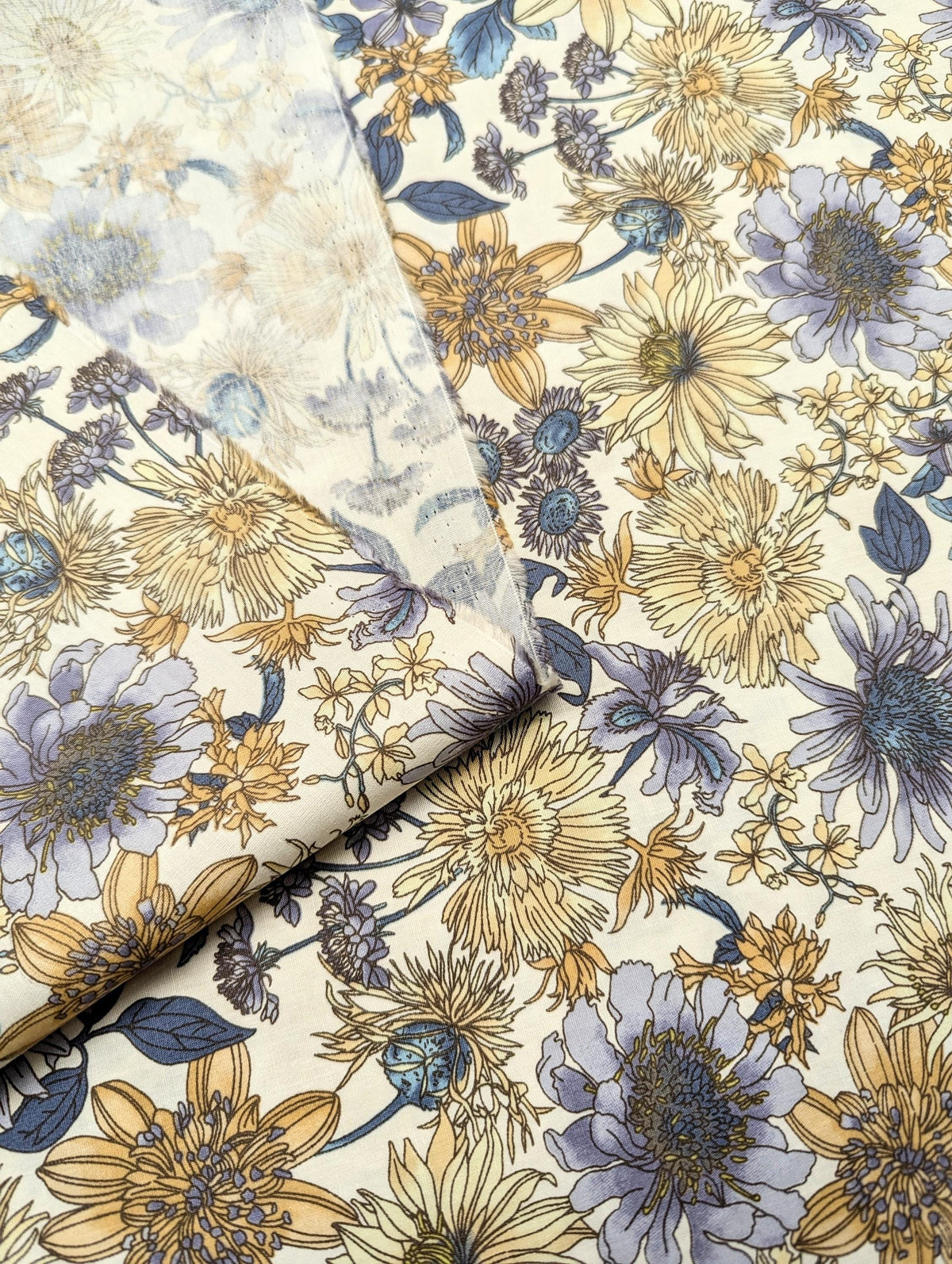 Hokkoh - Meadow Bouquet Cotton Fabric - White