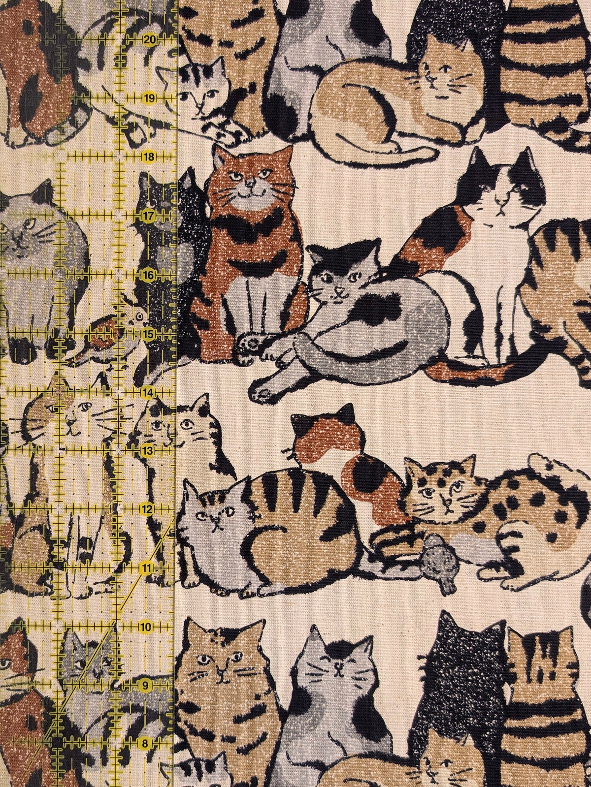 Kokka - Artsy Cats Cotton Linen Canvas - Beige