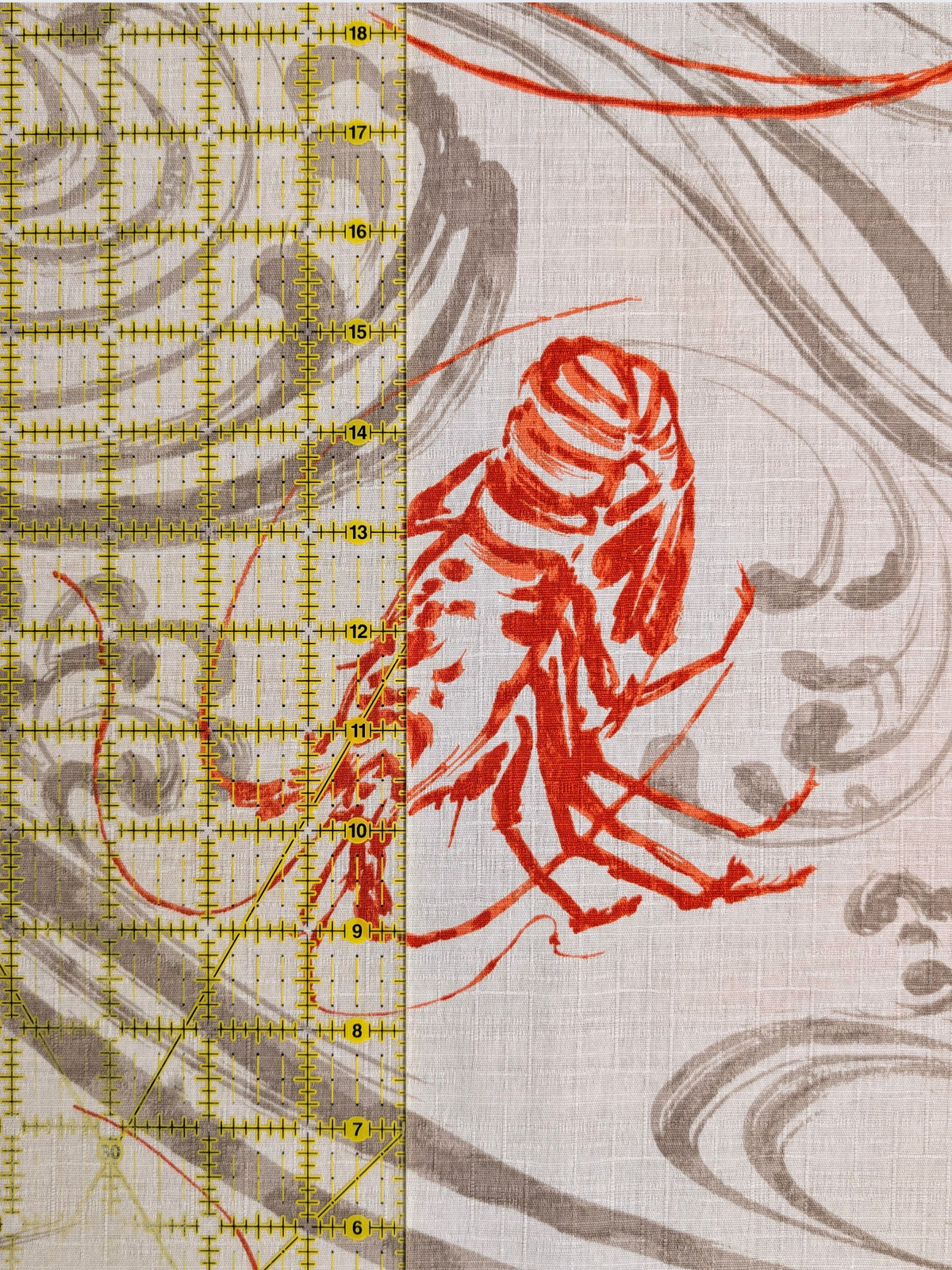 Hokkoh - Big Shrimp Cotton Dobby Fabric - Gray Beige