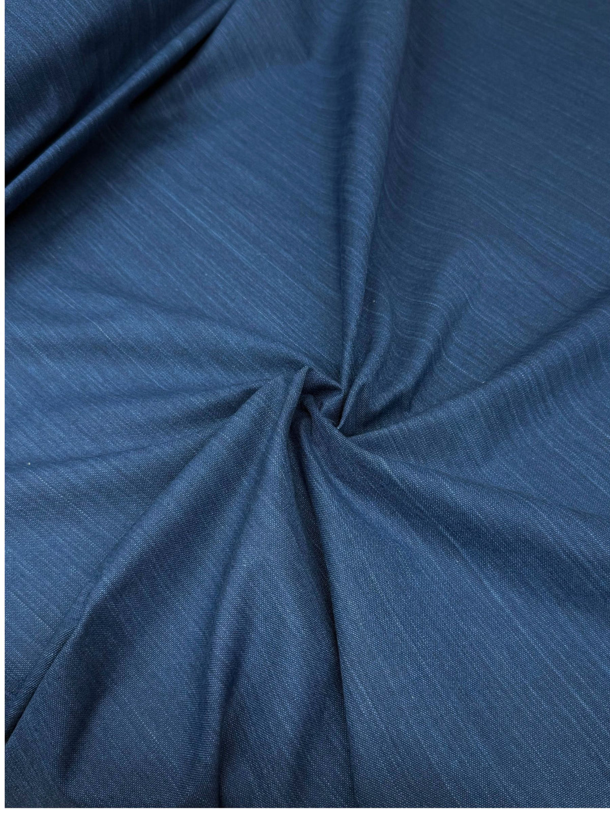 Orimono Imports - Cotton Oxford Fabric Dyed with Aizome Botanical Indigo