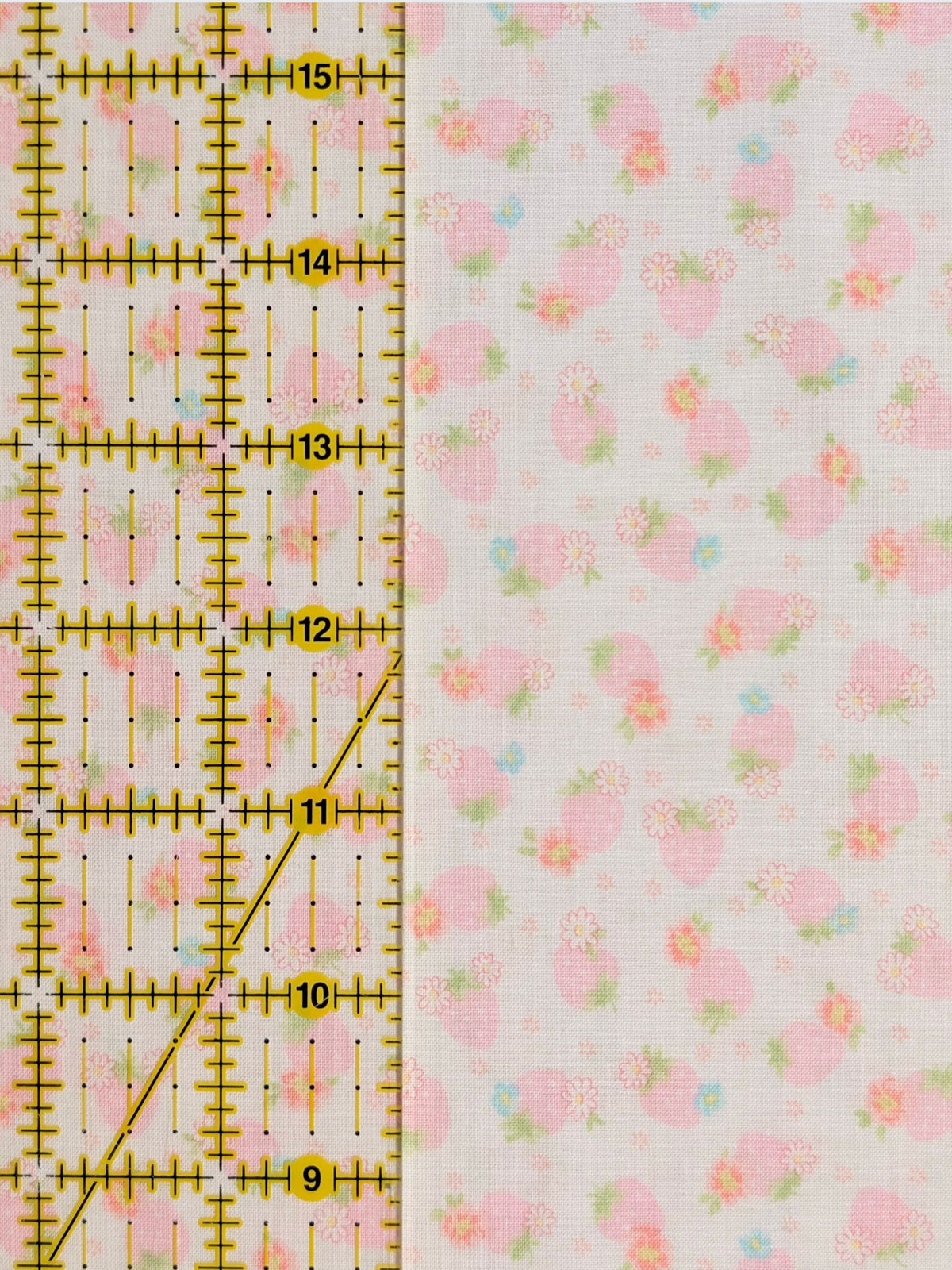 Yuwa - Soft Sweet Strawberries Cotton Sheeting Fabric - Pink