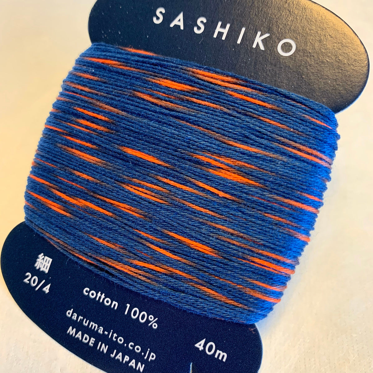 Daruma - Cotton Sashiko Thread 40m Card 20/4 - #302 Variegated Navy Blue and Flame Red