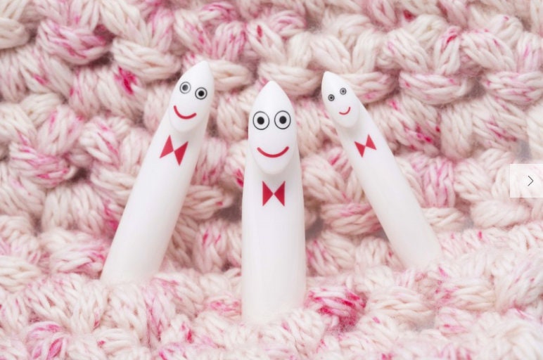 Tulip - "Etimo" GrandChan Crochet Hook with Cushion Grip for Children and Beginners
