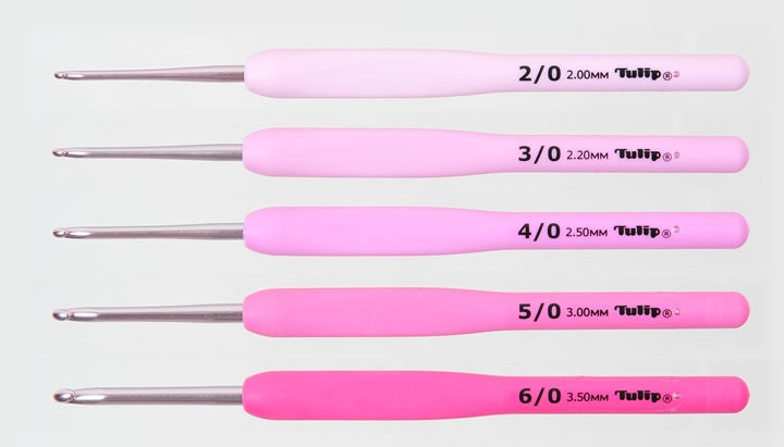 Tulip - Small Hooks Set "Etimo" Rose Cushion Grip Crochet Hooks - Pink