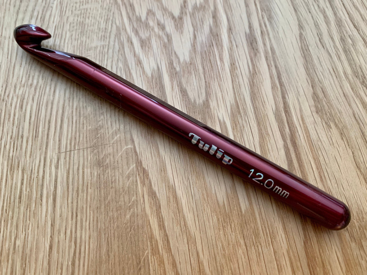 Tulip MinD Giant Crochet Hook assorted sizes