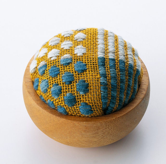 Olympus - Wood Bowl Pin Cushion Kogin Sampler Kit - Yellow and Blue/Gray