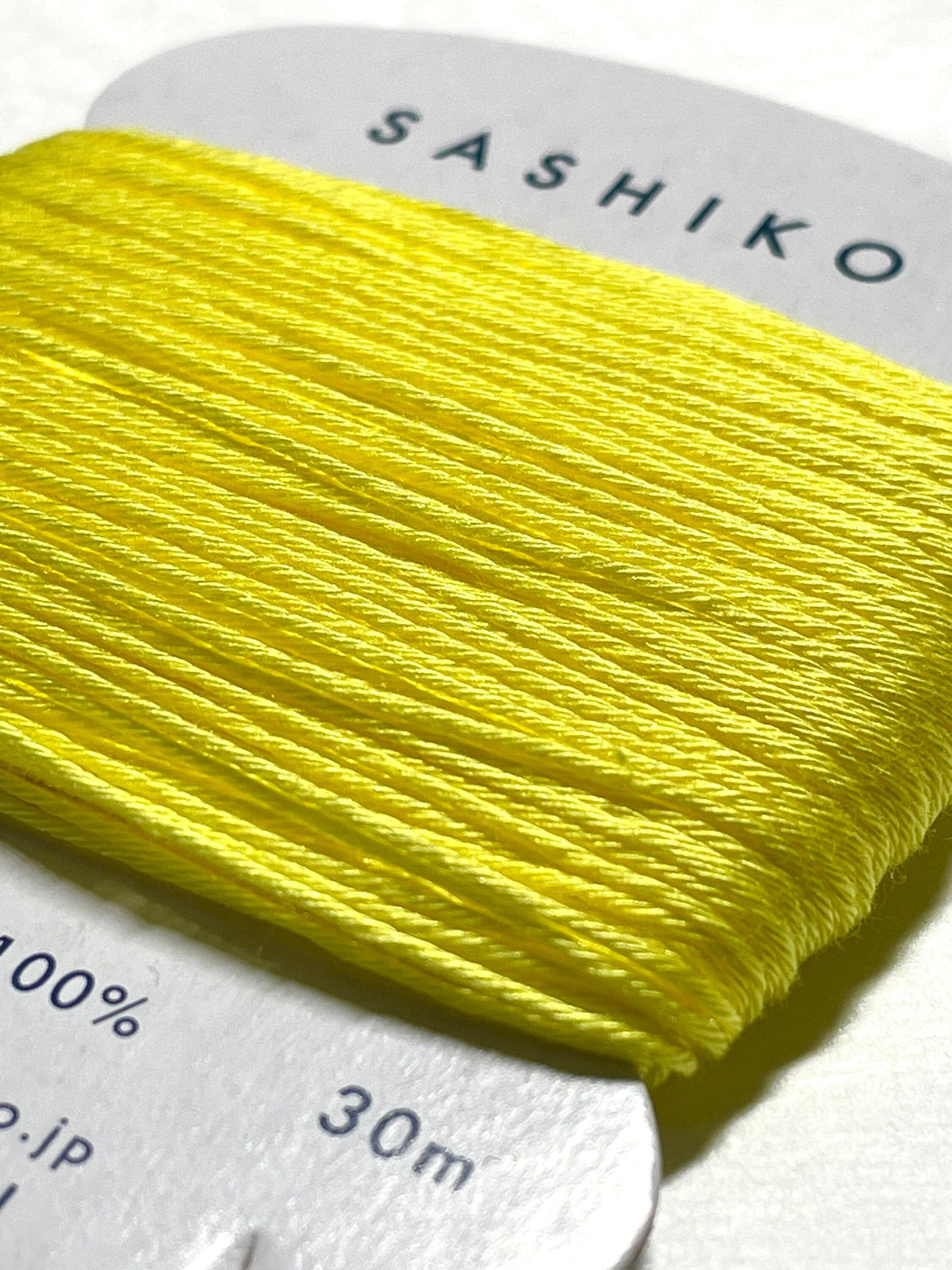 Daruma - Cotton Sashiko Thread 30m Card 20/6 - #203 Yellow
