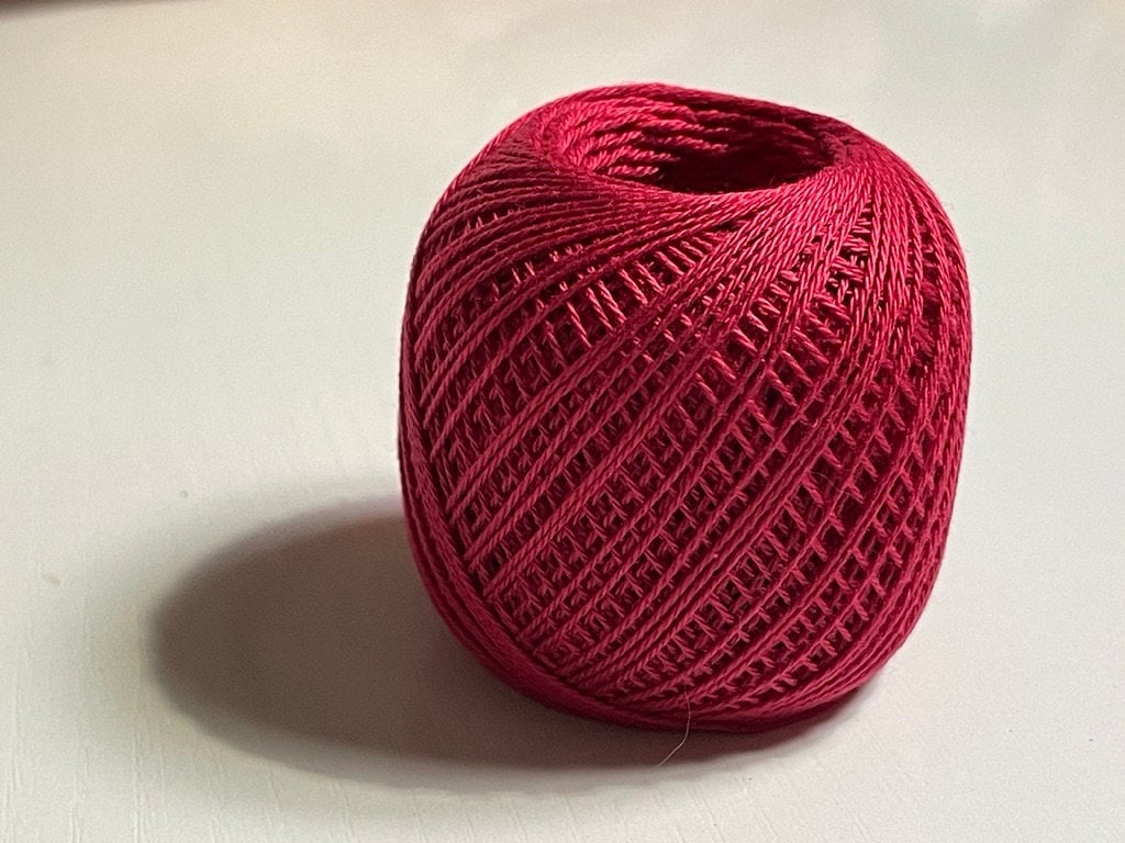 Olympus - Thin Cotton Sashiko Thread 80m Ball - Cherry Red