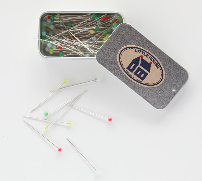 Little House - Dressmaking Glass Head Pins Tin