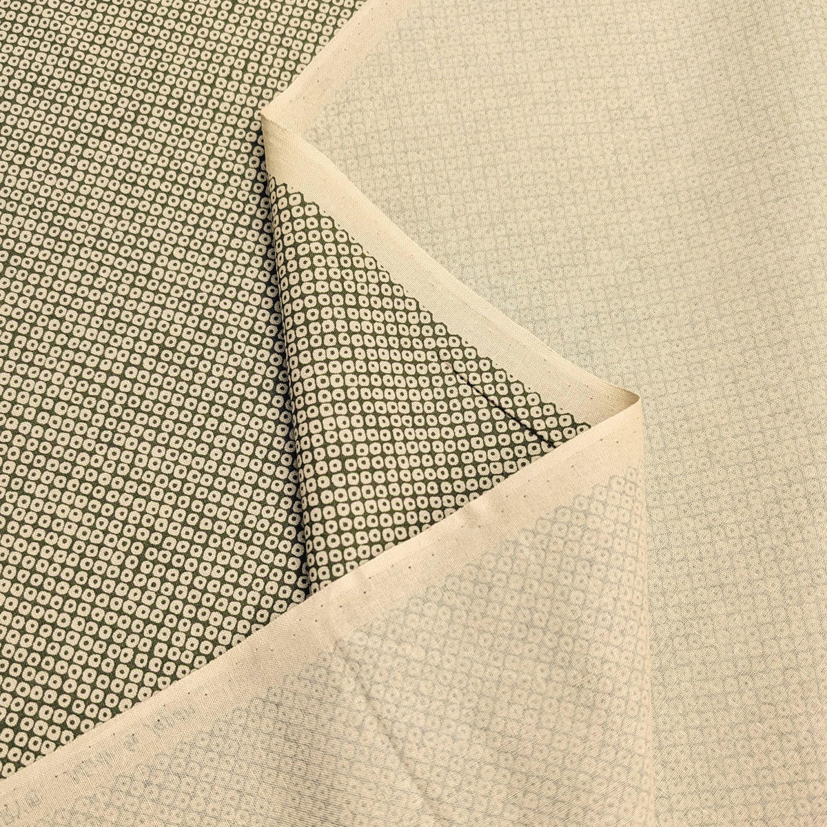 Sevenberry Kanoko Dots Japanese cotton fabric 88222-9-3 beige & green