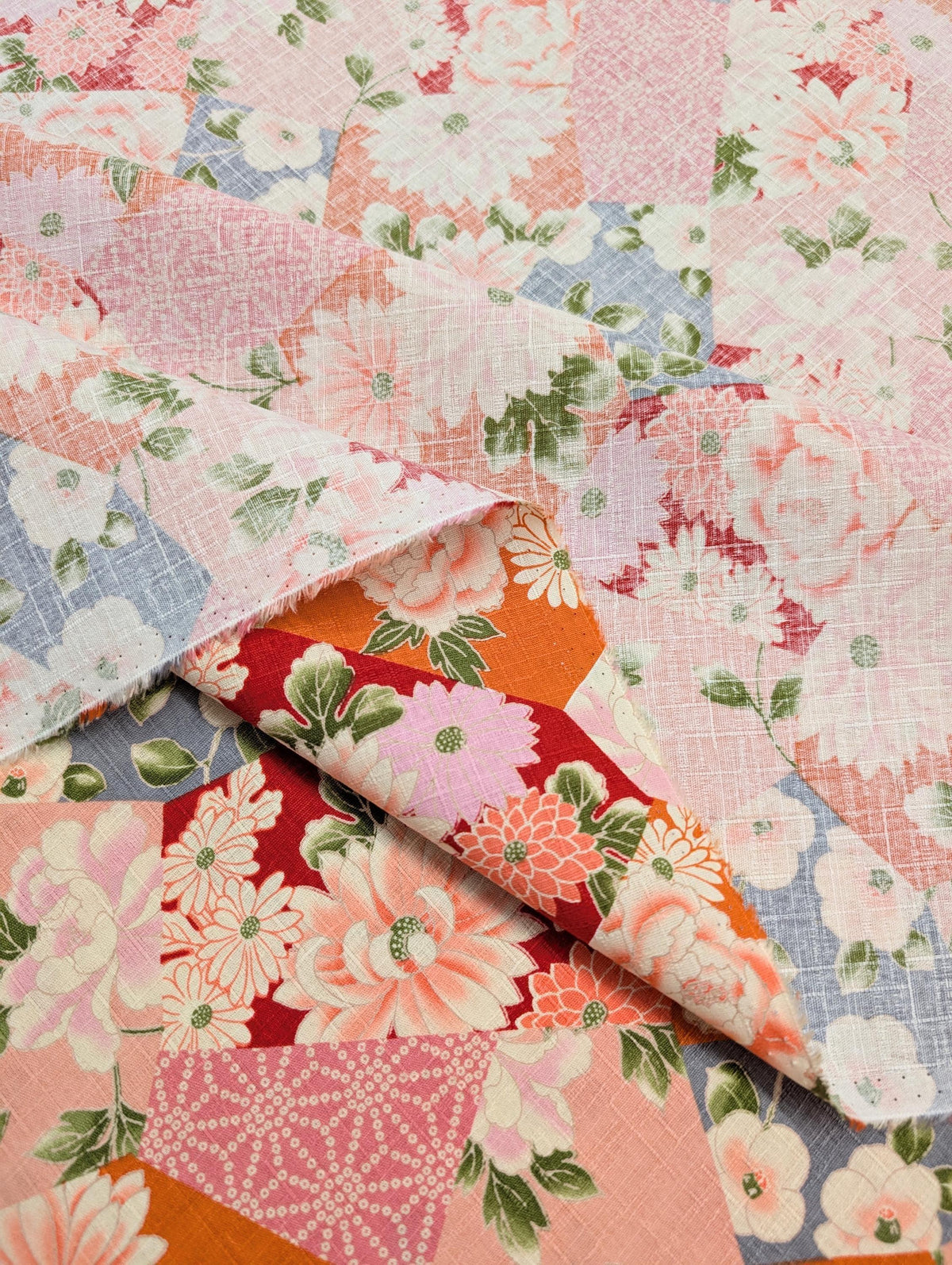 Patterned Floral Collage Hokkoh Japanese dobby cotton fabric 1025-110-2 B pink