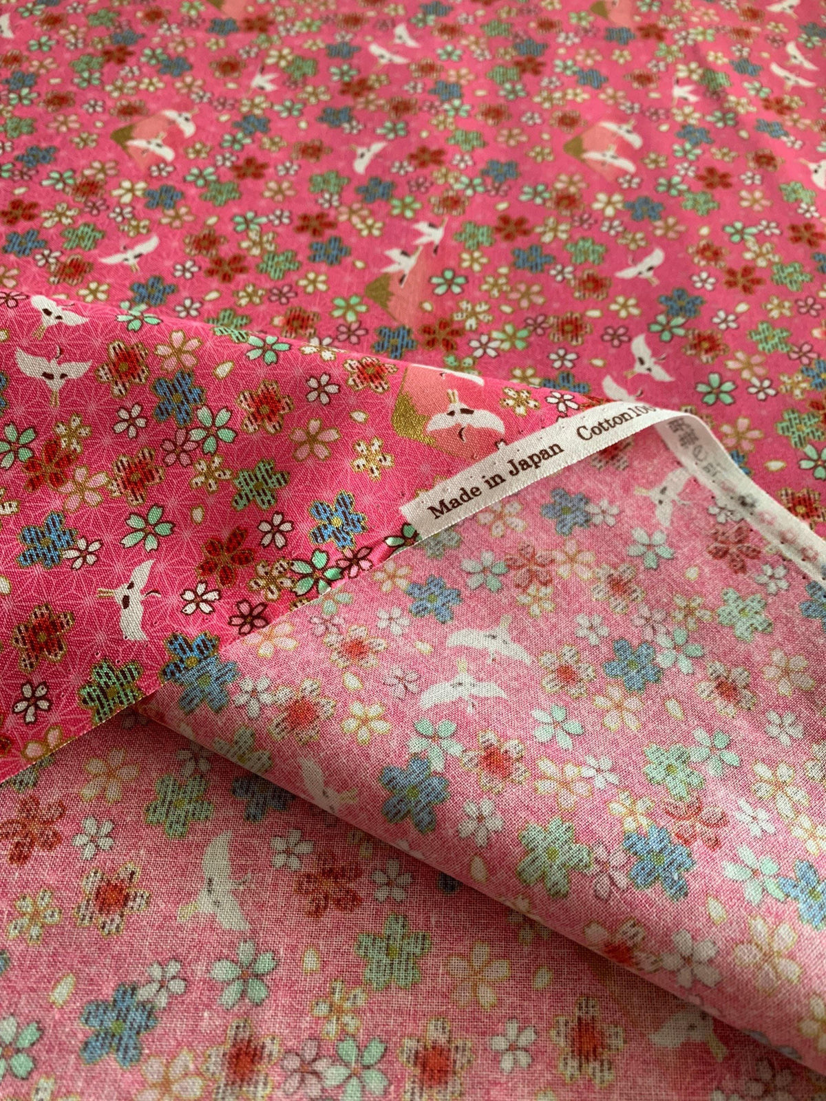 Cranes and Cherry Blossoms Japanese cotton fabric 2000-84C pink