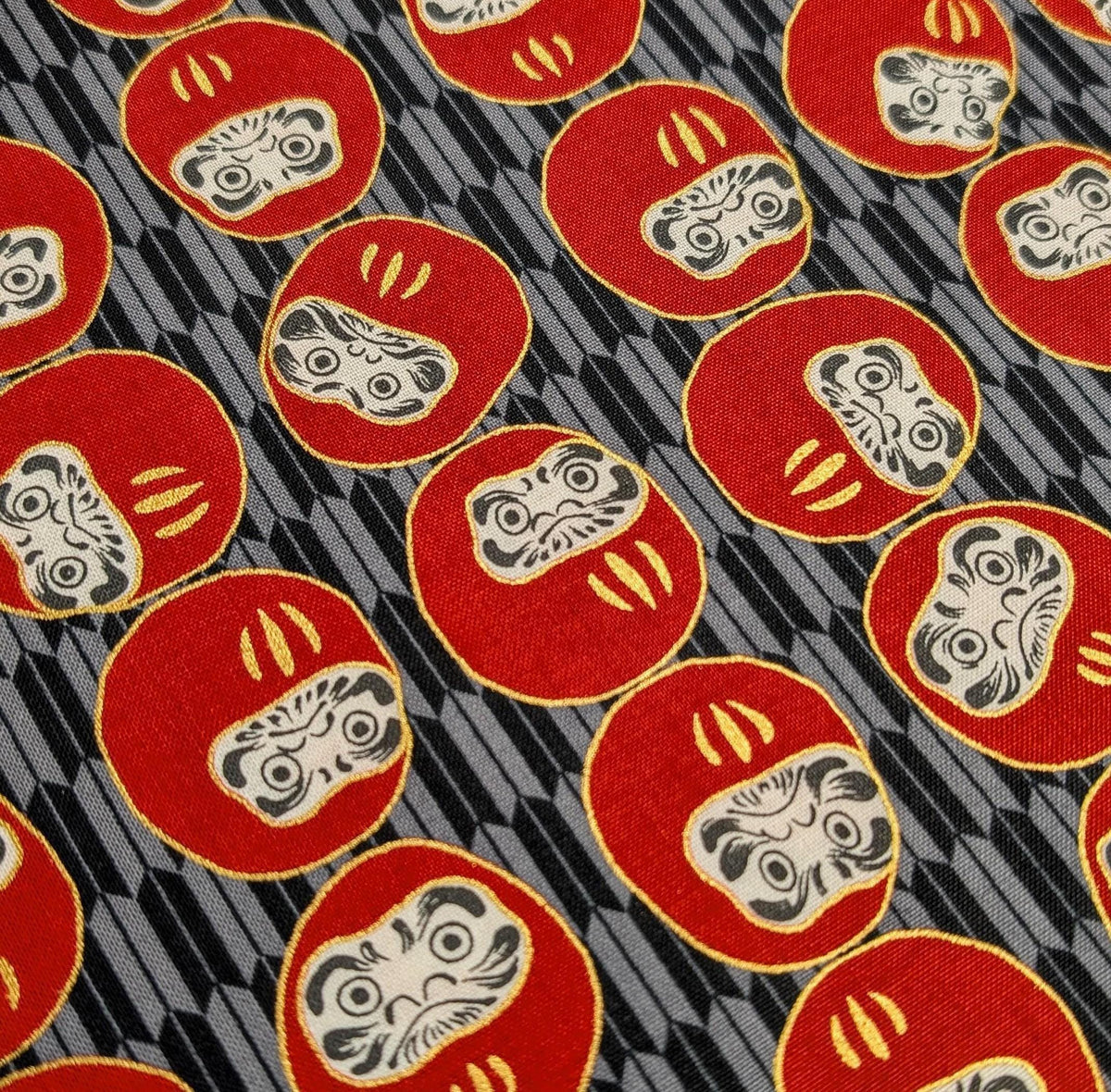 Hokkoh - Yagasuri Daruma Cotton Fabric - Gray and Black