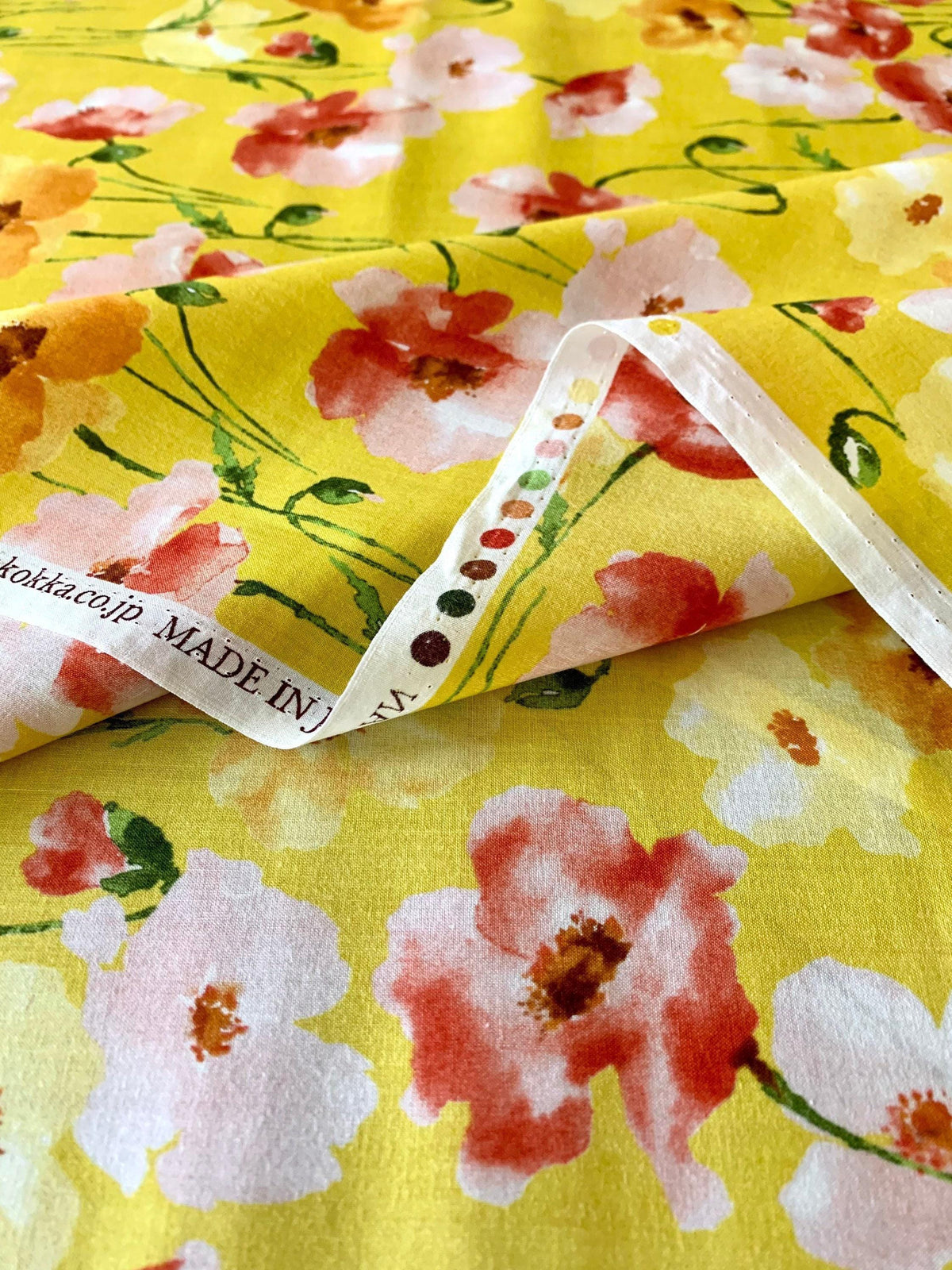 Kokka - Watercolor Poppies Cotton Lawn - Yellow Pink