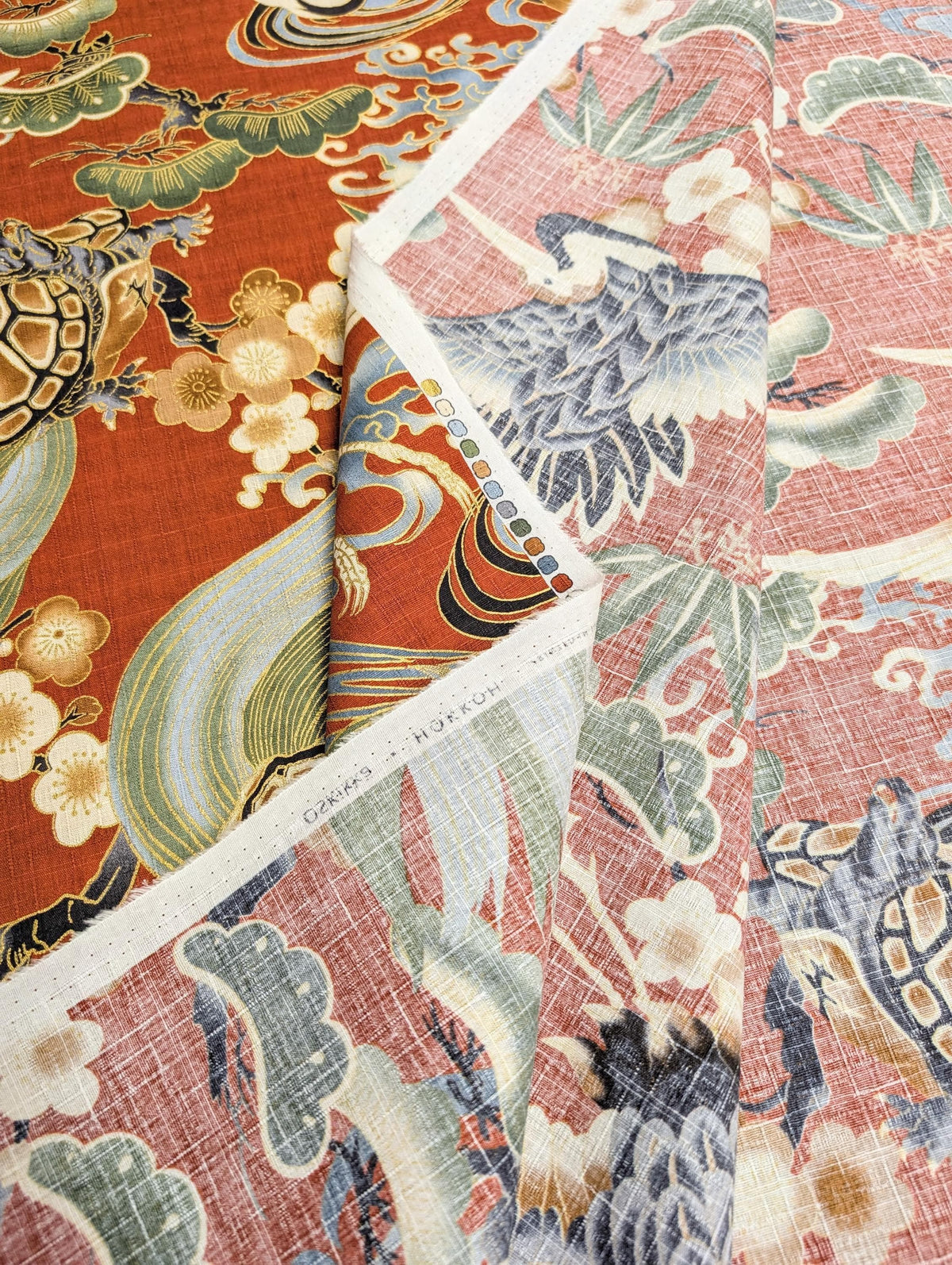 NEW Golden Crane & Minogame Hokkoh Japanese cotton dobby fabric 1025-100-5 B burnt orange