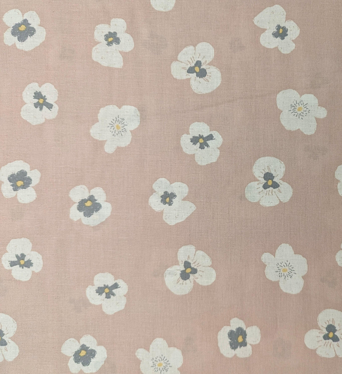 Koizumi - Blooming Pansies Cotton - Pink