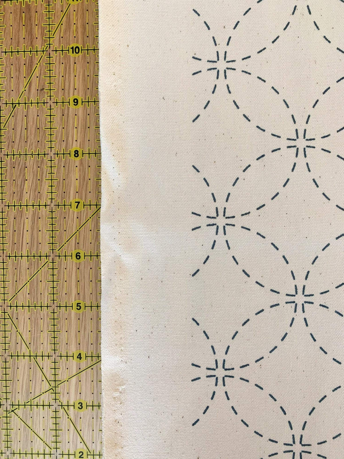 Olympus - Shippou Pre-Printed Sashiko Cotton Fabric - Ivory White