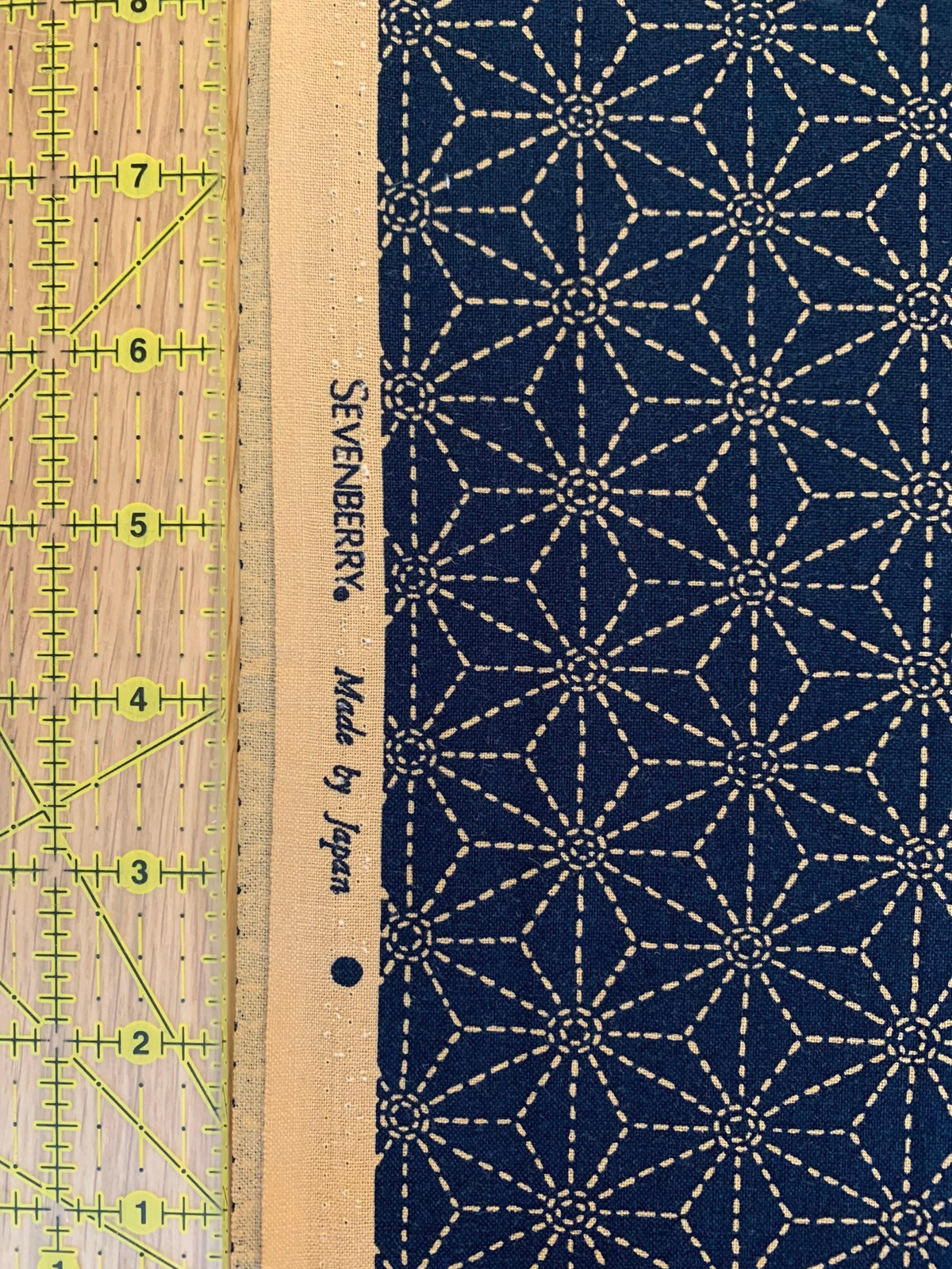Sevenberry - Sashiko Stars Cotton Fabric 麻の葉 Asanoha - Dark Blue Beige