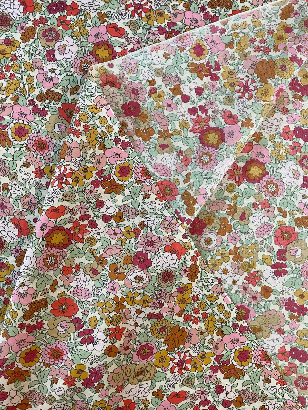 Sunwell - Bold Blooms Cotton Lawn - Cream Pink Orange