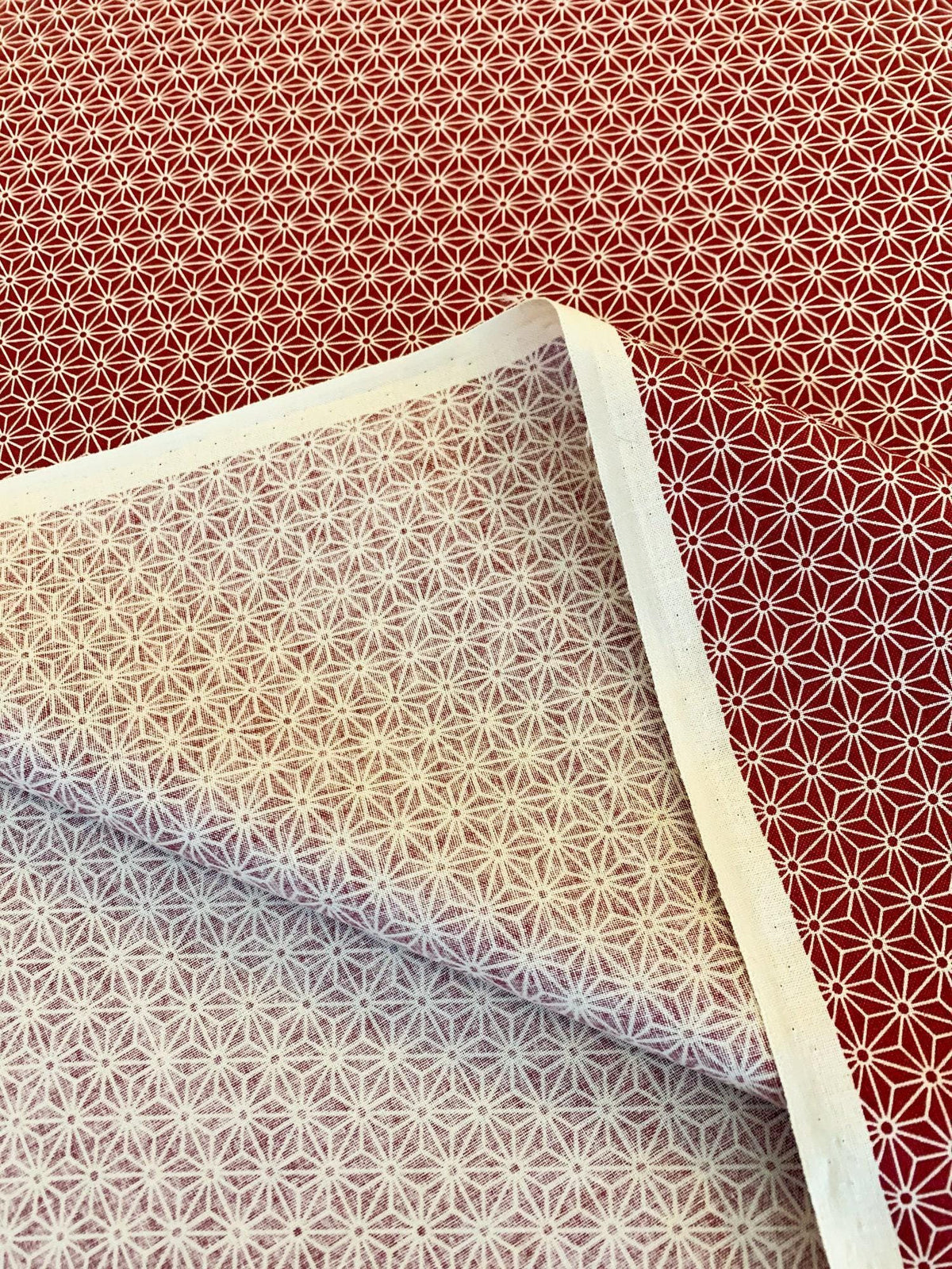 Sevenberry - Small Asanoha Stars in Beige on Red Cotton Fabric - Beige Red